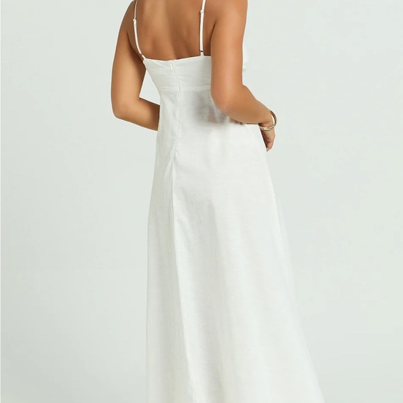NWT Showpo White Linen Midi Dress - Picture 3 of 5